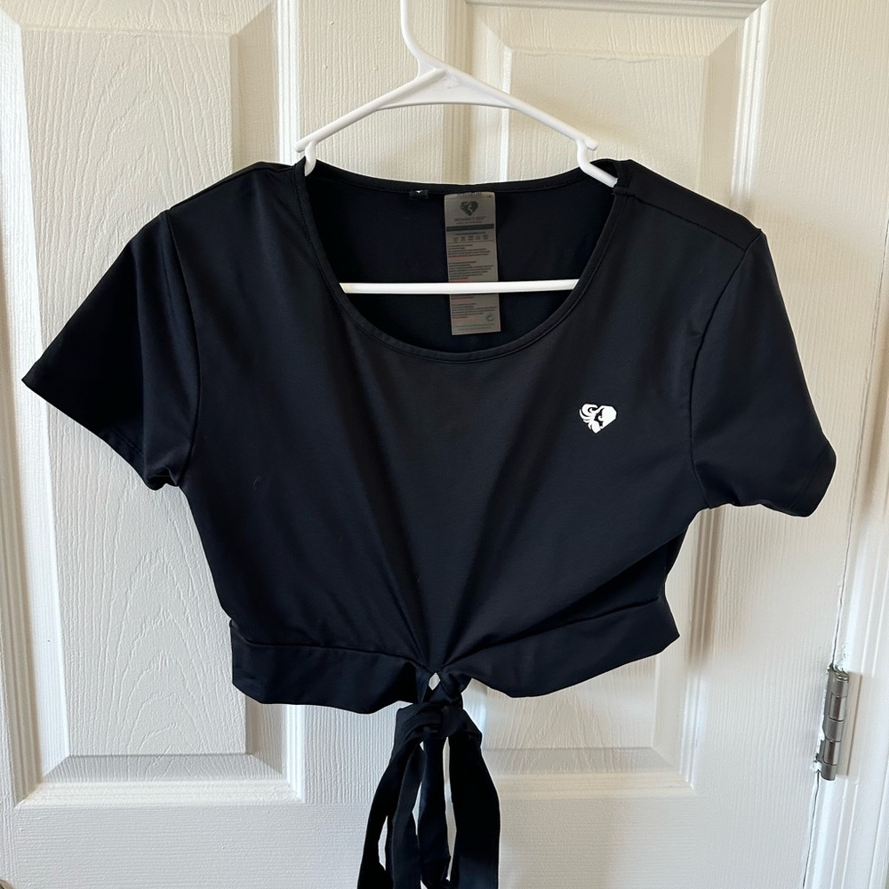 Large Black Women's Workout Top
